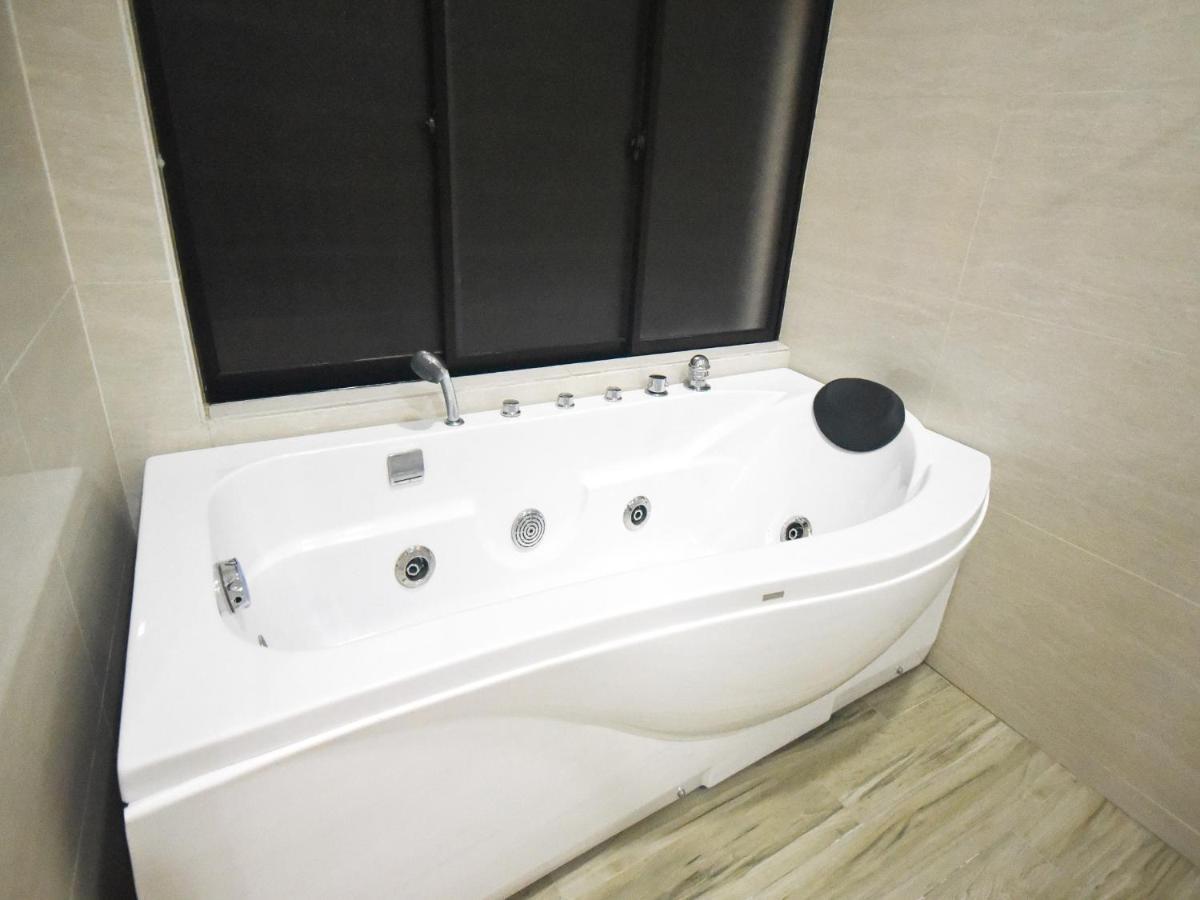 Holiday home Jb Luxury Bungalow By Nest 10 Pax Johor Bahru